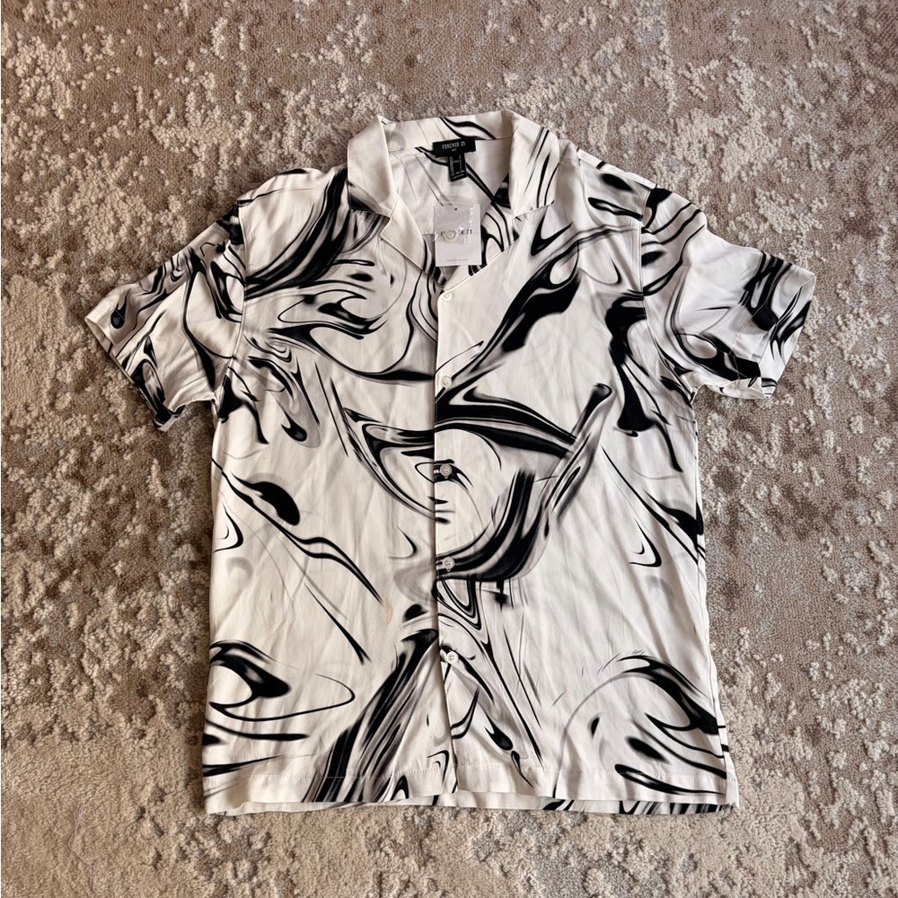 Forever 21 Black and White Abstract Button Down Shirt